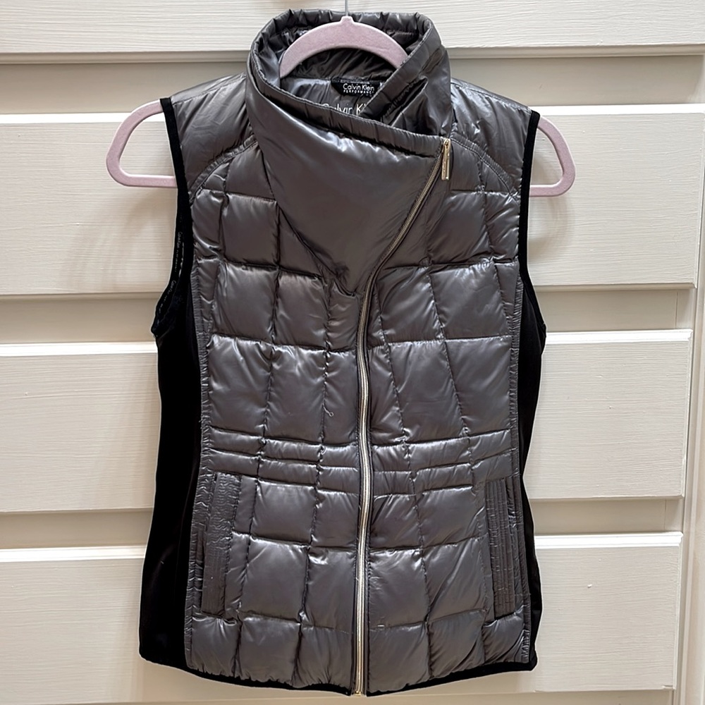 Calvin Klein Performance Vest - Picture 2 of 6